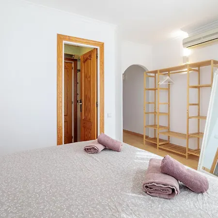 Eliane With Amazing Sea Views And Large Private Swimming Pool!
